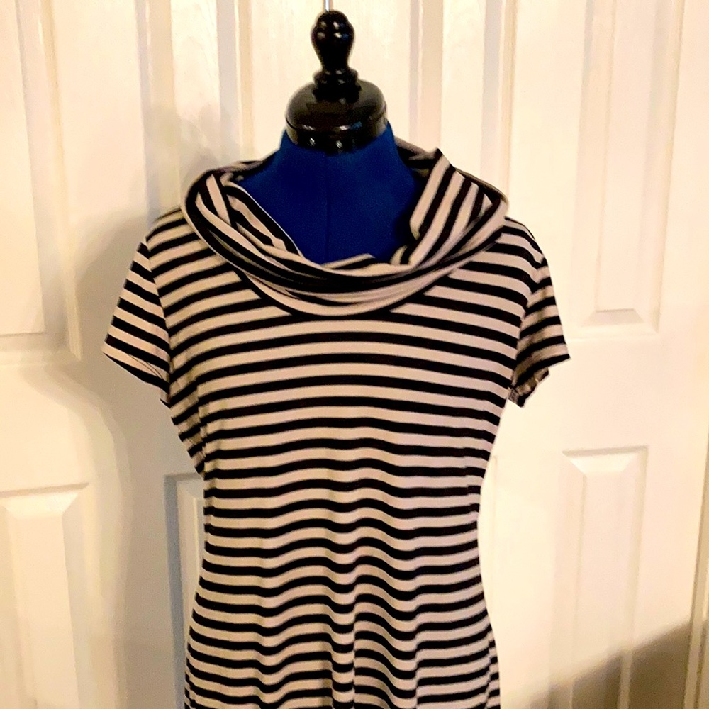 Stretch cowl neck short dress